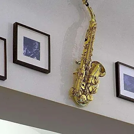 Red And Blues Music - Otel
